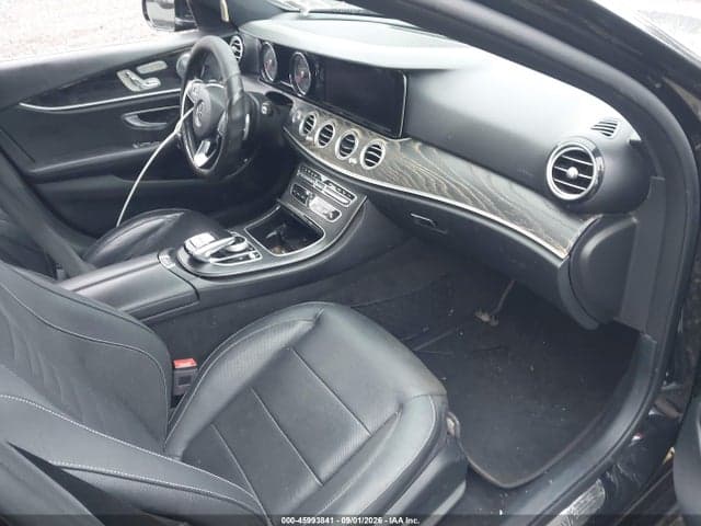 2018 MERCEDES-BENZ E 300 5