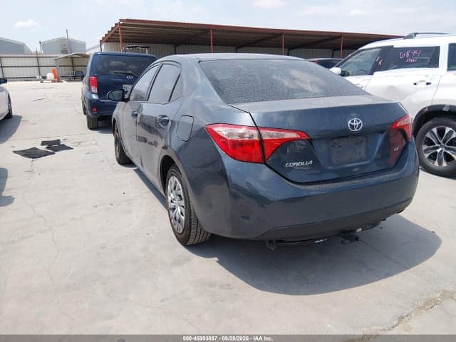 2018 TOYOTA COROLLA LE 3