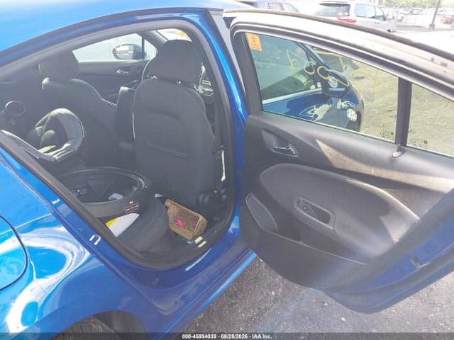 2018 CHEVROLET CRUZE LT AUTO 8