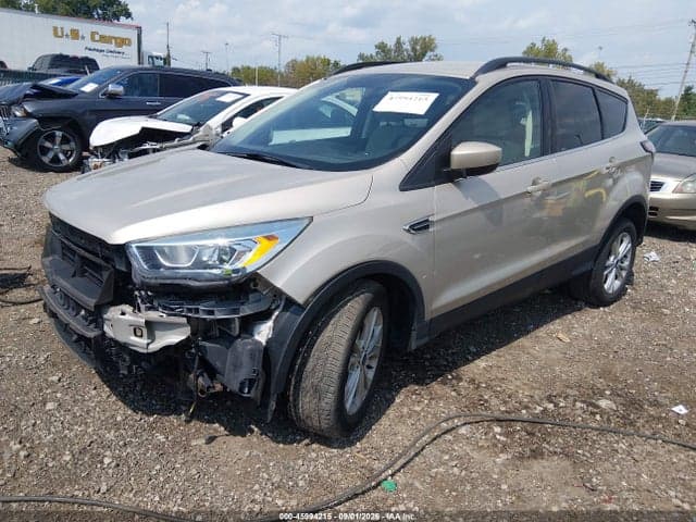 2017 FORD ESCAPE SE 1