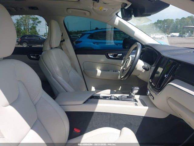 2019 VOLVO XC60 T6 INSCRIPTION 5