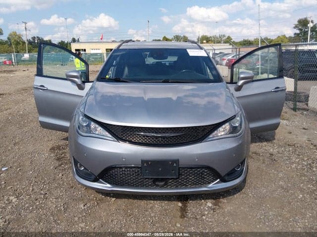2019 CHRYSLER PACIFICA TOURING L PLUS 6