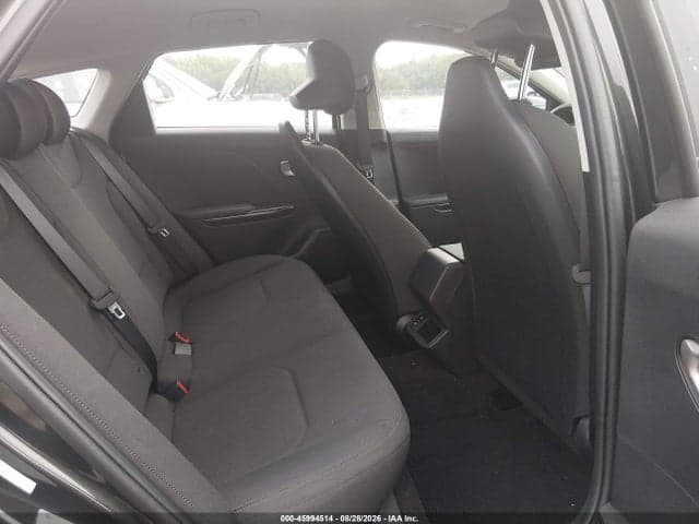 2026 KIA K4 LX 8