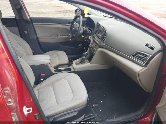 2017 HYUNDAI ELANTRA SE 5