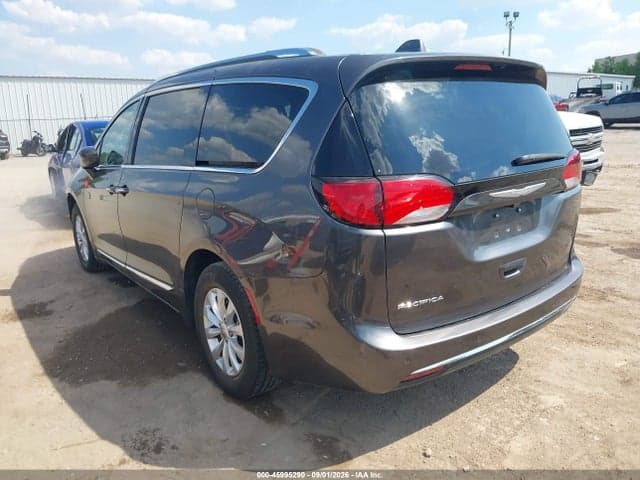 2018 CHRYSLER PACIFICA TOURING L 3