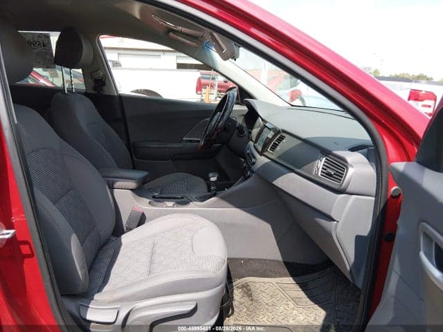 2019 KIA NIRO LX 5