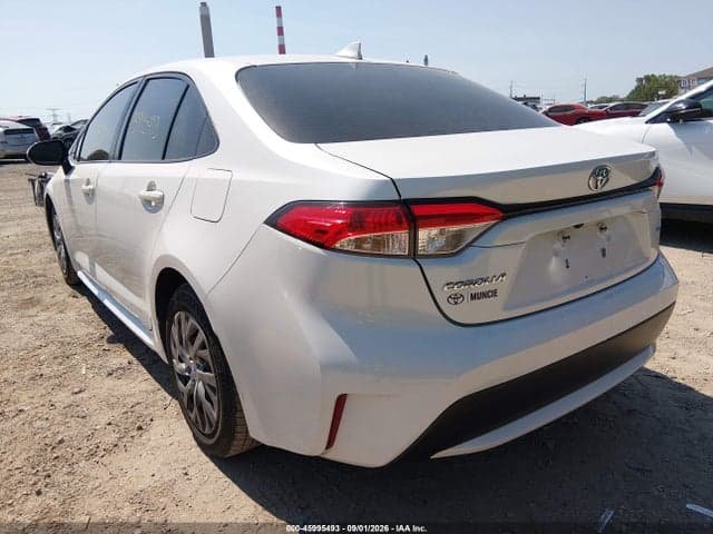 2020 TOYOTA COROLLA LE 3