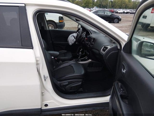 2018 JEEP COMPASS LATITUDE 5