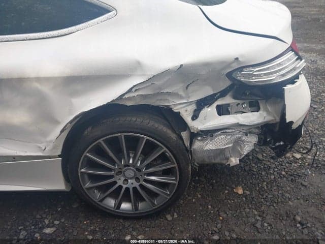 2017 MERCEDES-BENZ C 300 6