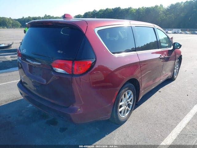 2017 CHRYSLER PACIFICA LX 4