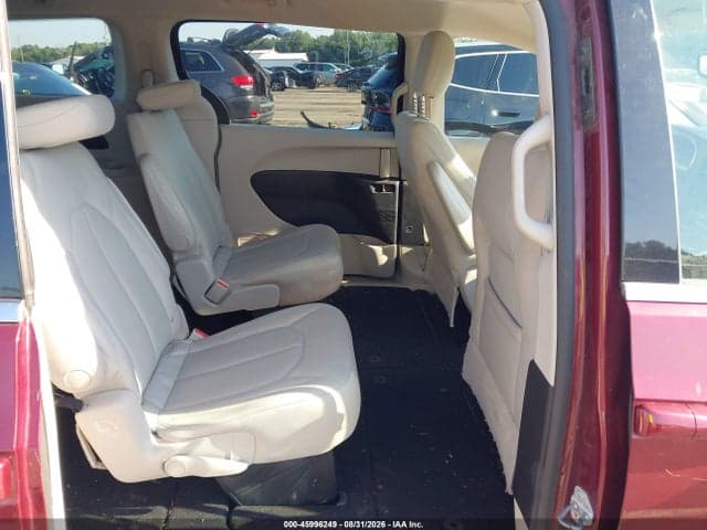2017 CHRYSLER PACIFICA LX 8