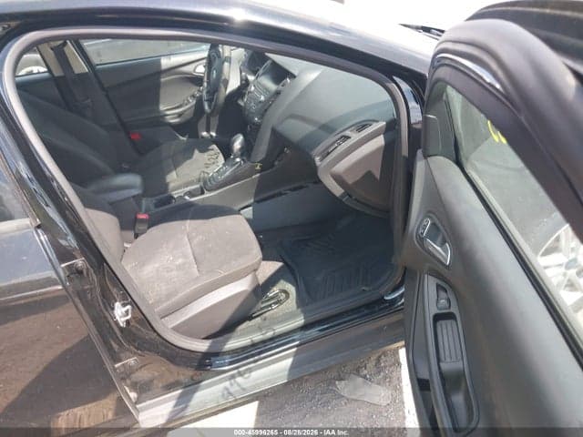 2018 FORD FOCUS SE 5