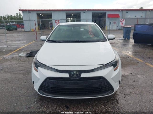 2024 TOYOTA COROLLA LE 12