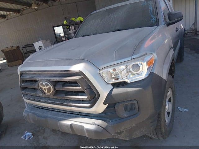 2022 TOYOTA TACOMA SR 6
