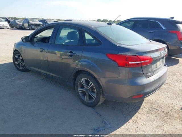 2018 FORD FOCUS SE 3
