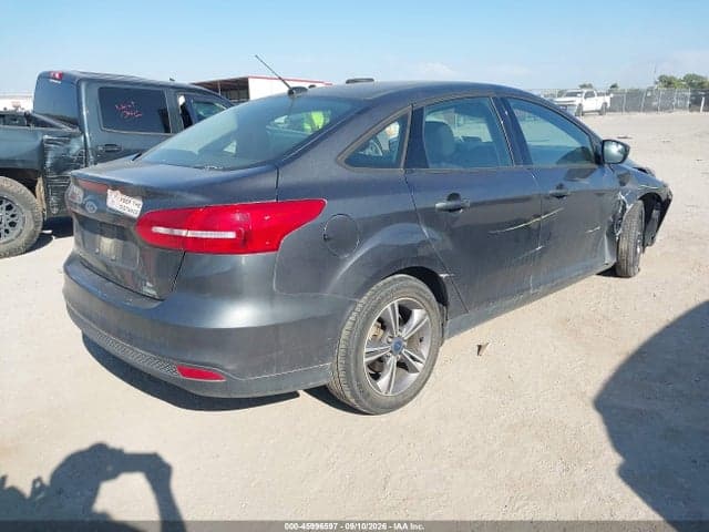 2018 FORD FOCUS SE 4
