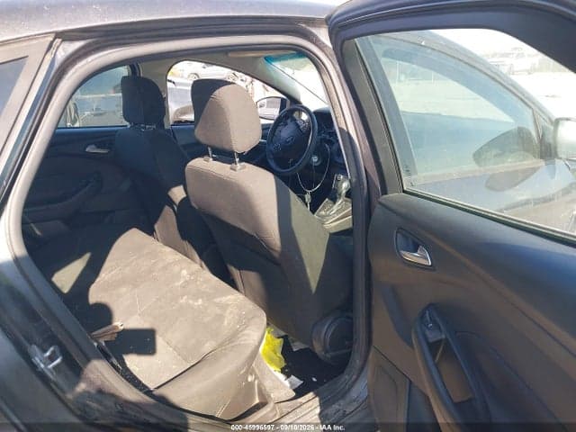 2018 FORD FOCUS SE 8