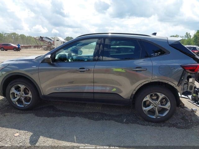2025 FORD ESCAPE ST-LINE 15