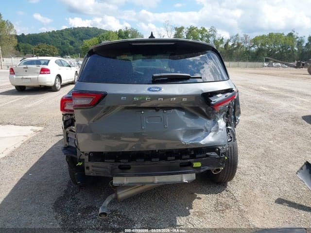 2025 FORD ESCAPE ST-LINE 17