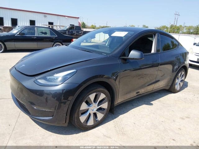 2024 TESLA MODEL Y 2