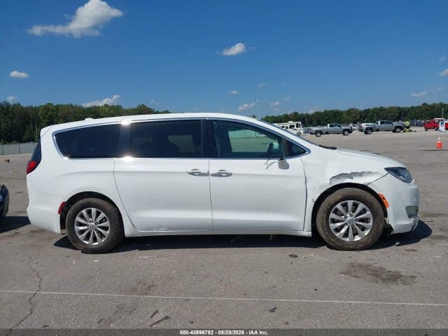 2018 CHRYSLER PACIFICA TOURING PLUS 14