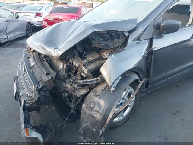 2017 FORD ESCAPE S 6