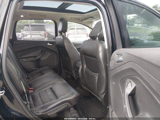 2018 FORD ESCAPE TITANIUM 8