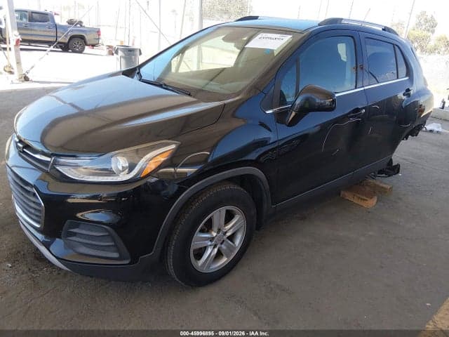 2020 CHEVROLET TRAX FWD LT 2