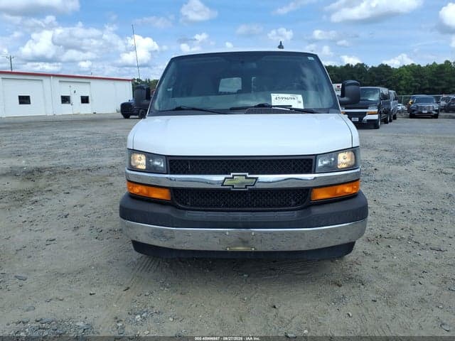 2017 CHEVROLET EXPRESS 3500 LT 6