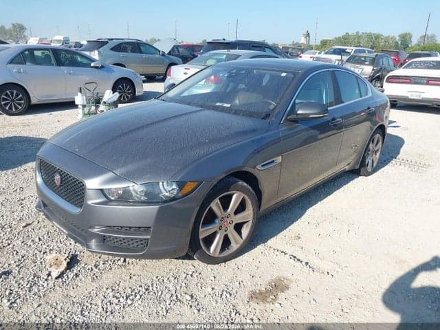 2017 JAGUAR XE 20D PRESTIGE 2