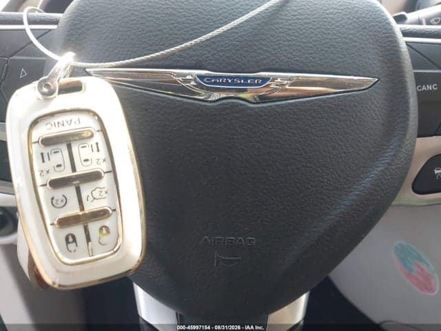2019 CHRYSLER PACIFICA TOURING PLUS 10