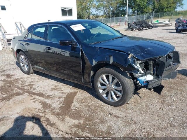 2019 CHRYSLER 300 TOURING L AWD 1