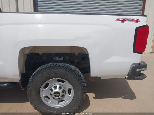 2017 CHEVROLET SILVERADO 2500HD WT 6