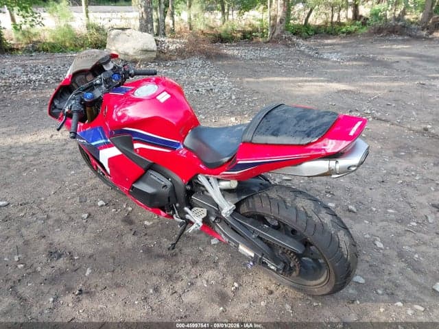 2024 HONDA CBR600 RA 3