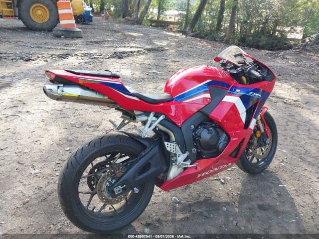 2024 HONDA CBR600 RA 4