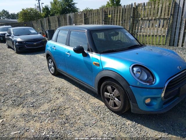 2017 MINI HARDTOP COOPER 1