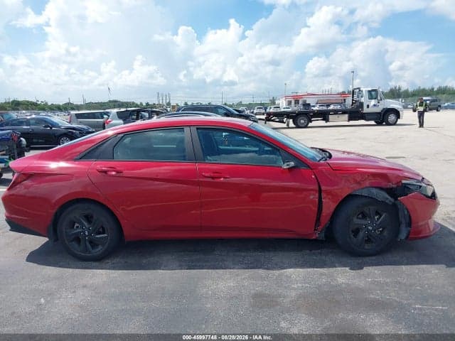 2023 HYUNDAI ELANTRA SEL 12