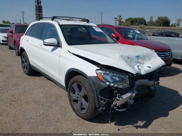 2017 MERCEDES-BENZ GLC 300