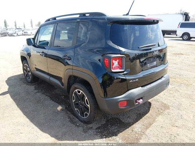 2017 JEEP RENEGADE TRAILHAWK 4X4 3
