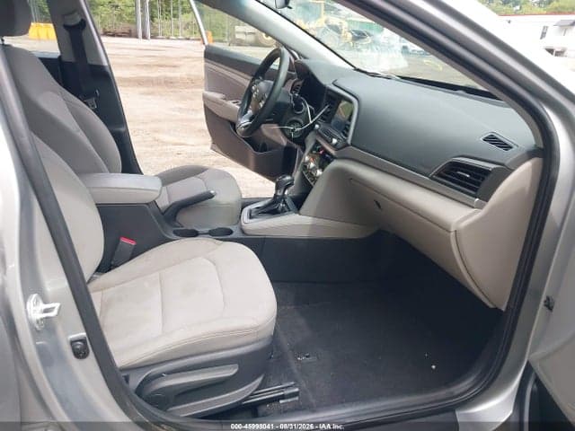 2020 HYUNDAI ELANTRA SEL 5