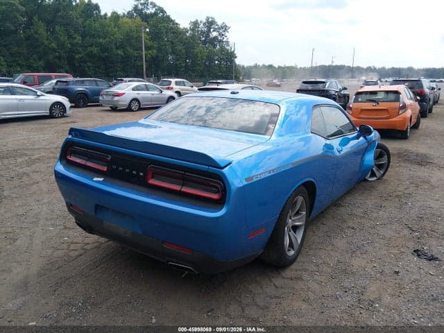 2018 DODGE CHALLENGER SXT 4
