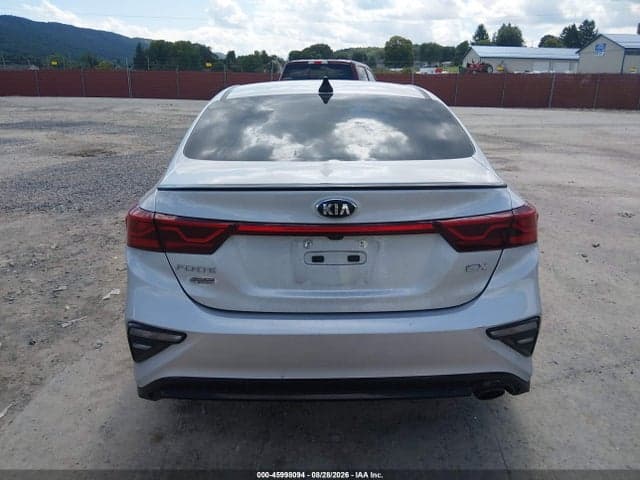 2020 KIA FORTE EX 16