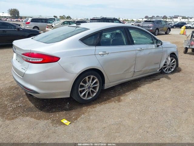 2017 FORD FUSION HYBRID SE 4