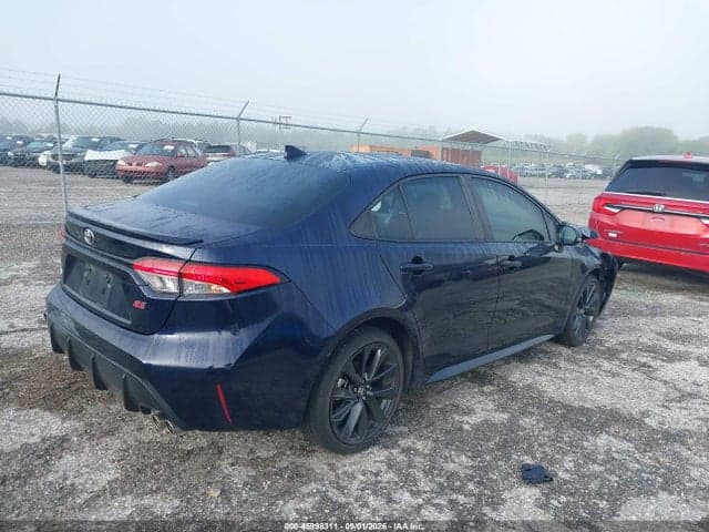 2023 TOYOTA COROLLA SE 4
