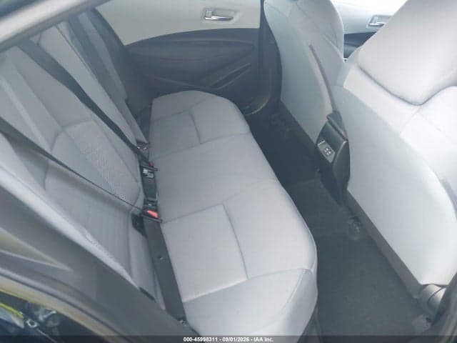2023 TOYOTA COROLLA SE 8