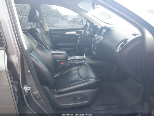 2019 NISSAN PATHFINDER SL 5
