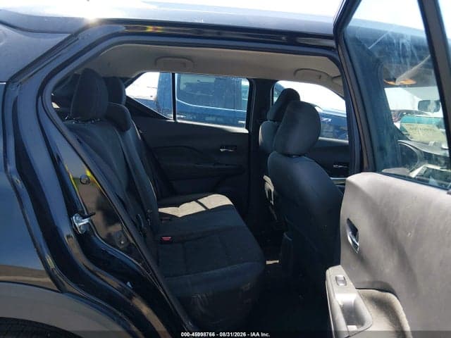 2019 NISSAN KICKS SV 8