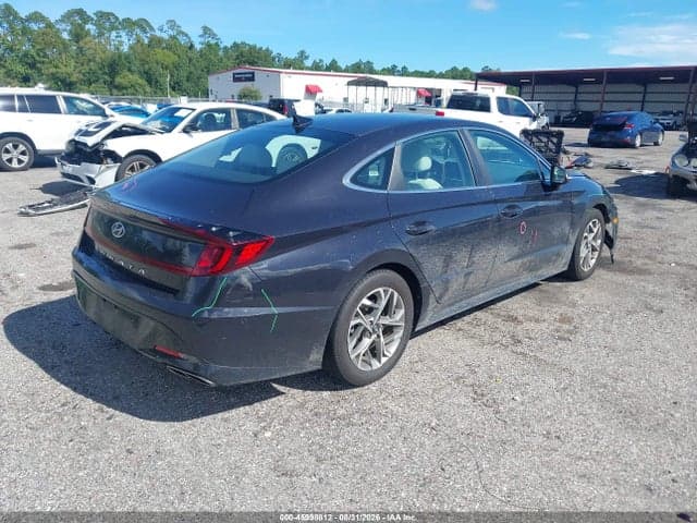 2023 HYUNDAI SONATA SEL 4