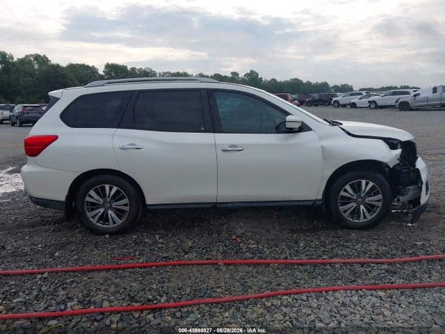 2017 NISSAN PATHFINDER SL 14