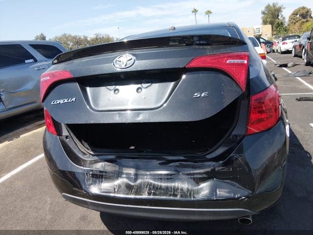 2017 TOYOTA COROLLA SE 16
